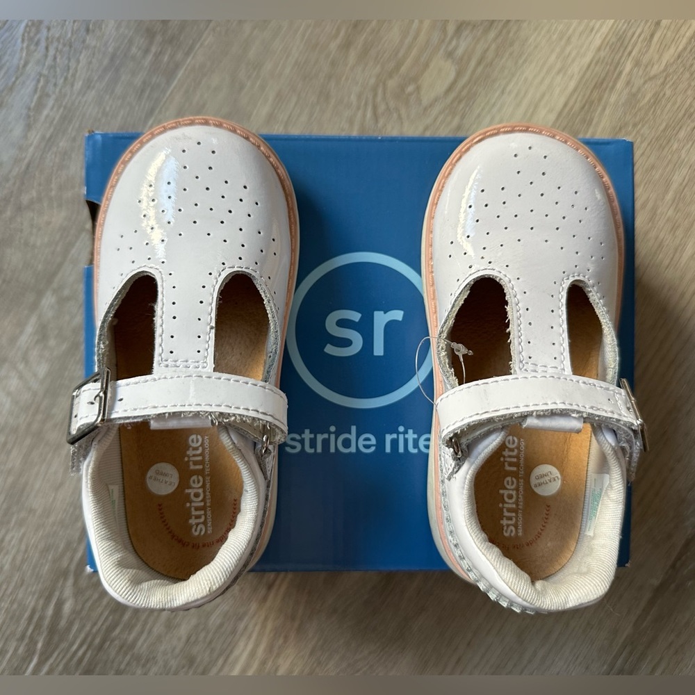 Stride Rite White Patent Leather Nell Mary Janes 7.5W